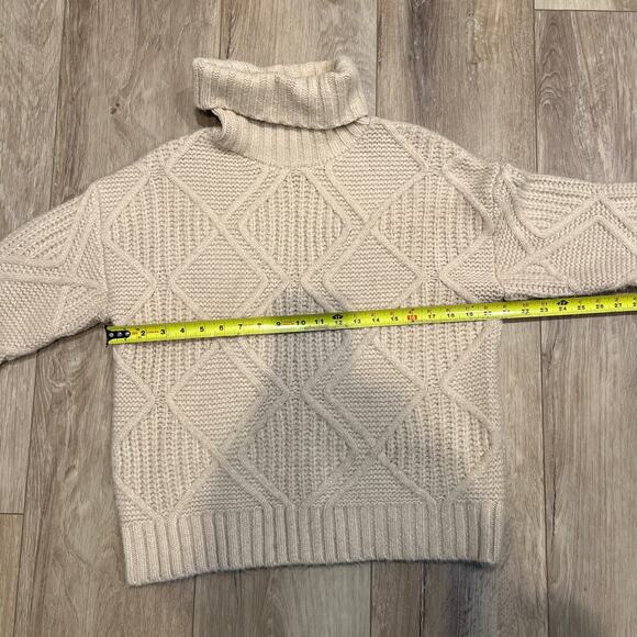 CASLON Women's Chunky Cable Knit Turtleneck Sweater Size S In Beige - Picture 4 of 8
